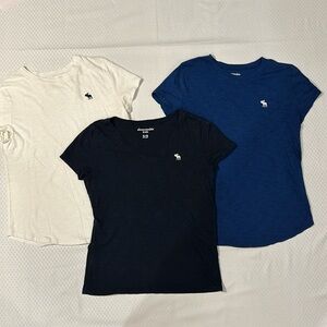 3 Abercrombie & Fitch t-shirts: Size 15/ 16 t-shirts: Navy, Dark Blue, White